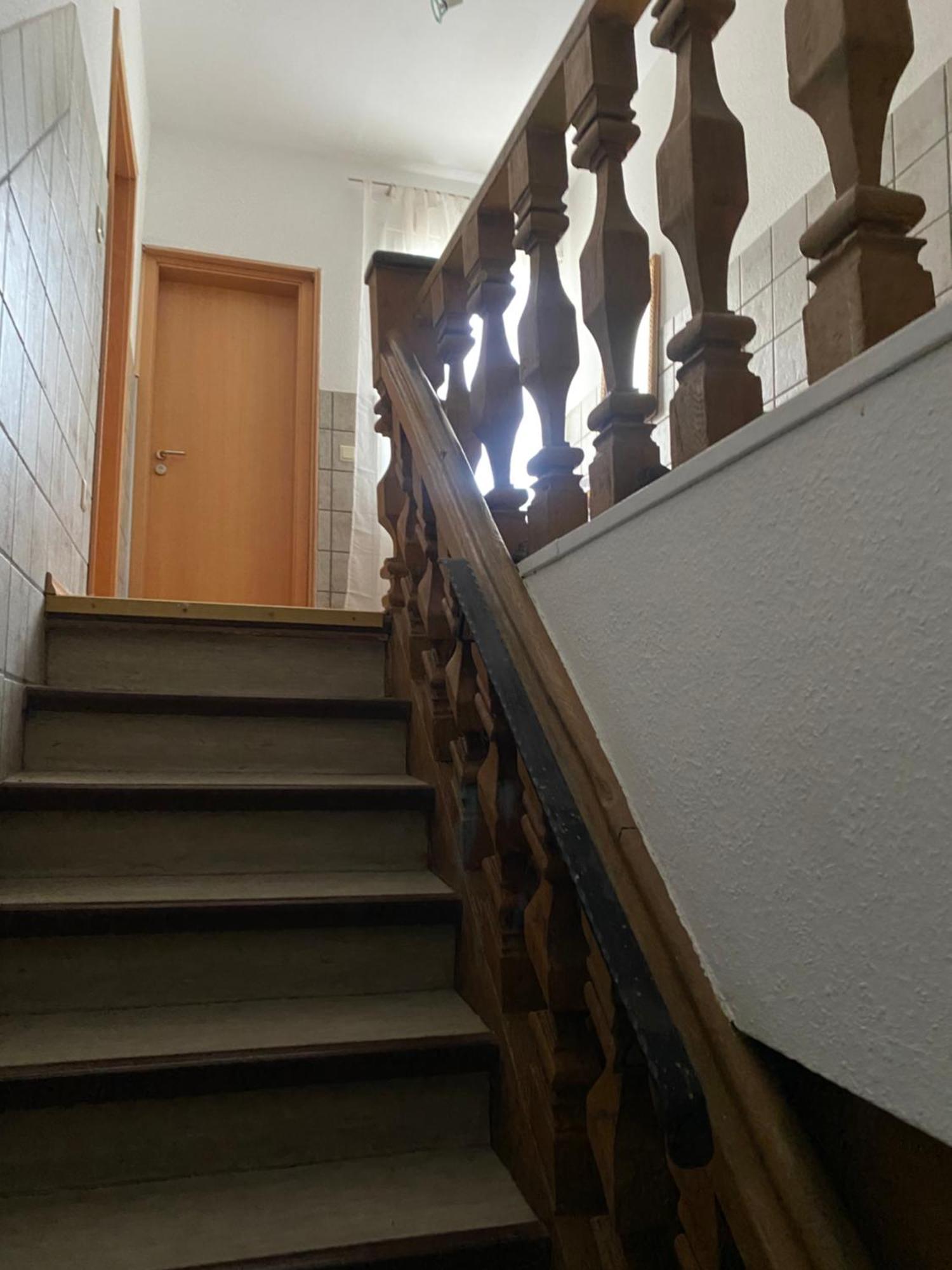 Fe Wo Am Alten Rathaus Andernach Eksteriør bilde
